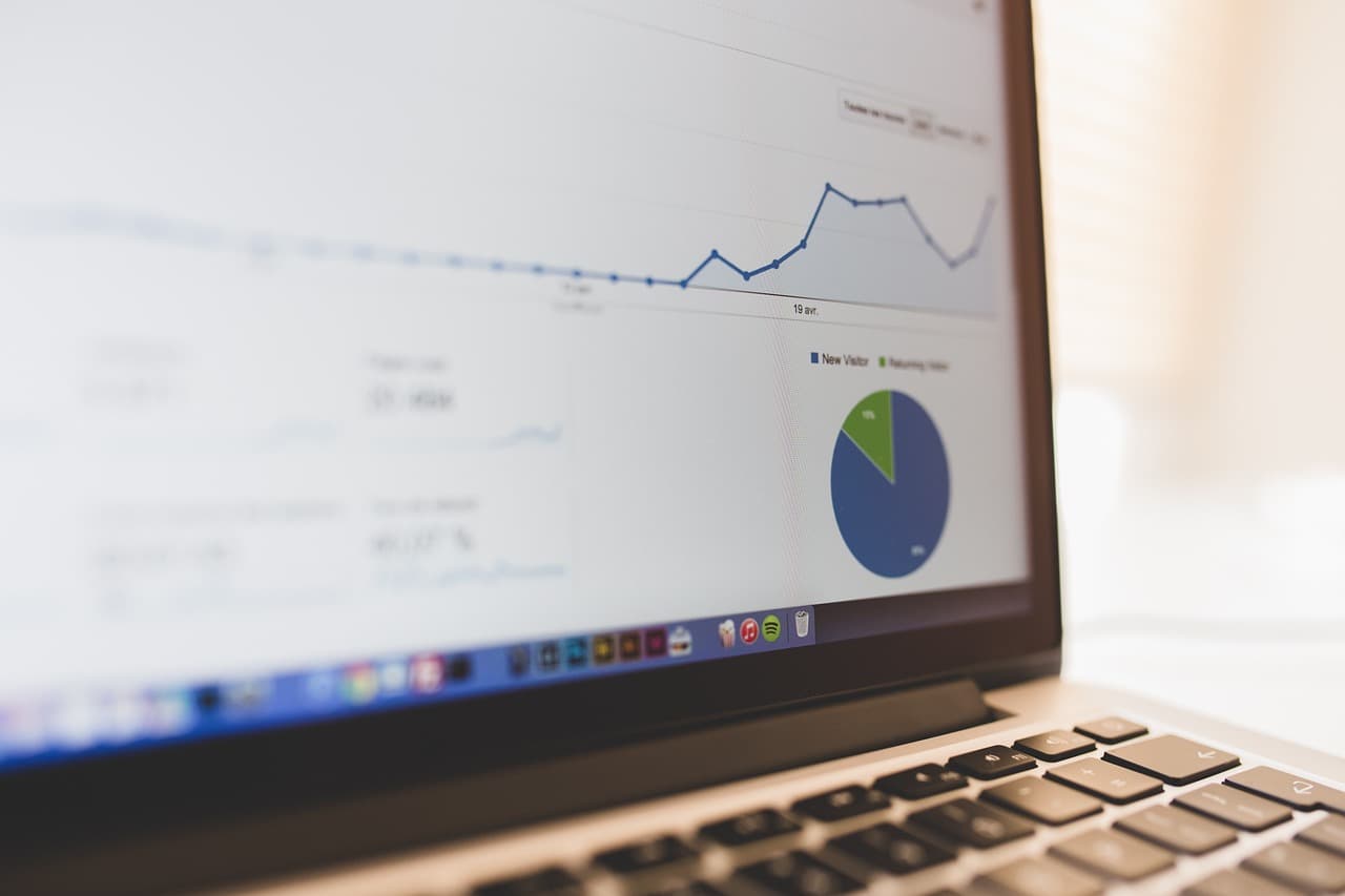 Transforming Healthcare Data Governance & Compliance