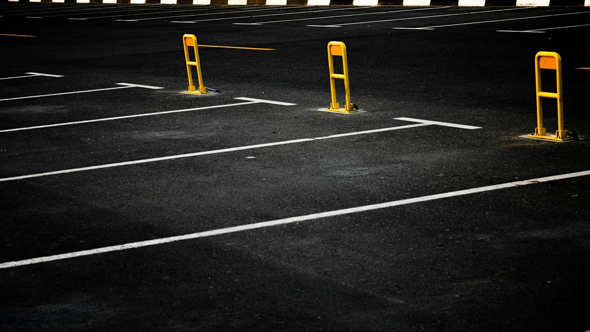 Parking and curb management