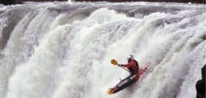 Agile technology development to embrace risk management strategies