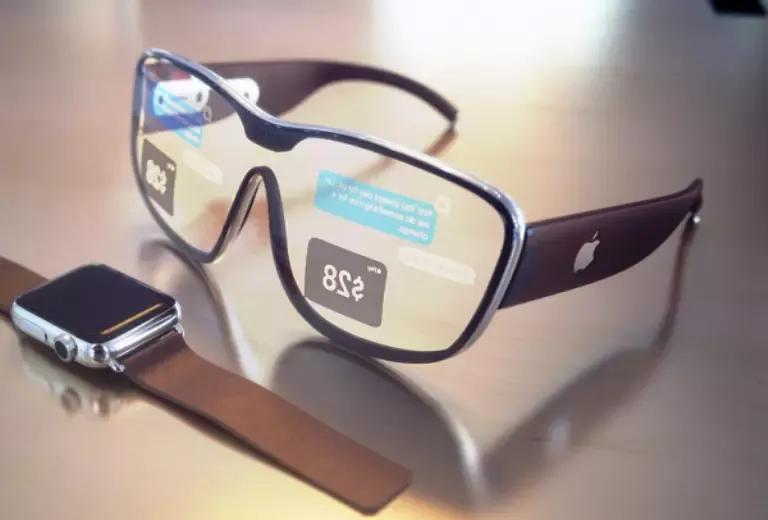 Learn with Sphere: Design Features in Augmented Reality (AR)