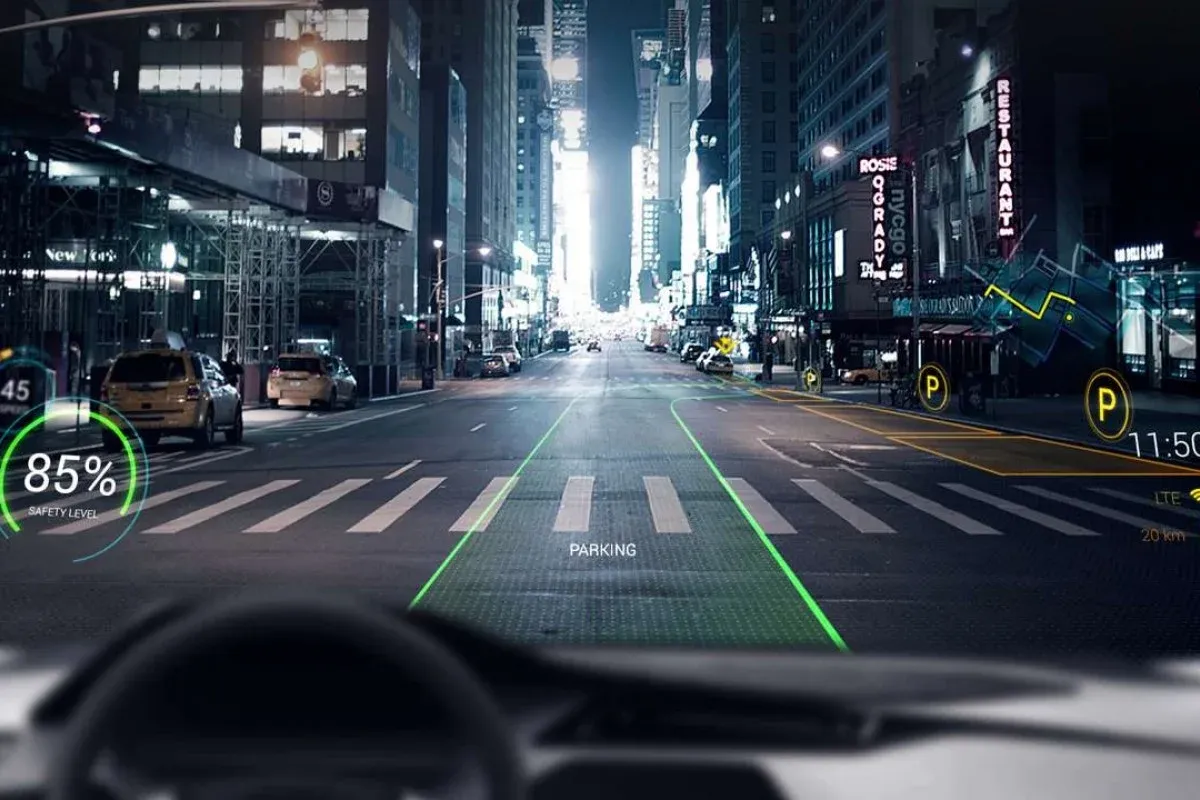 Learn with Sphere: Design Features in Augmented Reality (AR)
