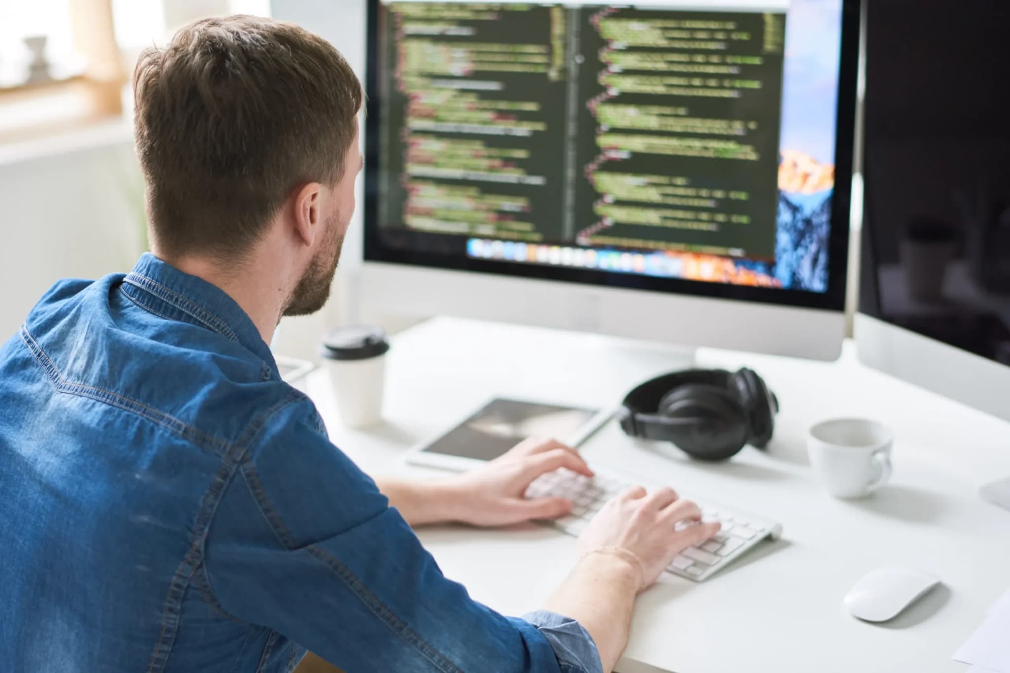 Outsourcing software development for start-ups: what to consider